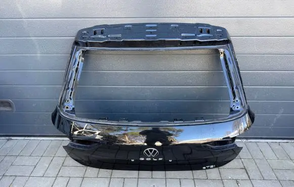 Volkswagen Golf VIII Rear door 5H9827106