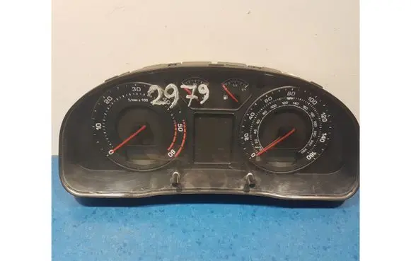 Skoda Superb B5 (3U) Speedometer (instrument cluster) 3U0920911D