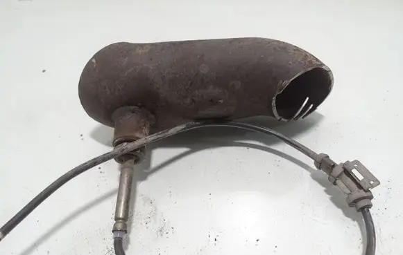 Volkswagen PASSAT B7 Exhaust gas temperature sensor 03L906088CE