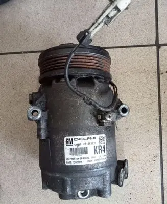 Opel Astra H Air conditioning (A/C) compressor (pump) 13322146
