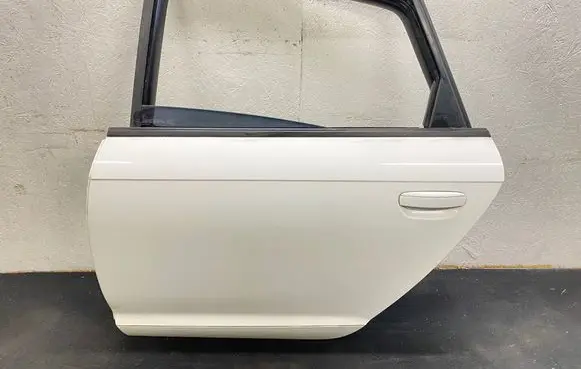 Audi A6 S6 C6 4F Rear door 