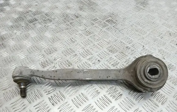 Mercedes-Benz C W203 Front lower control arm/wishbone 