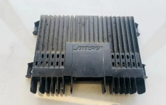 Mazda 6 Sound amplifier