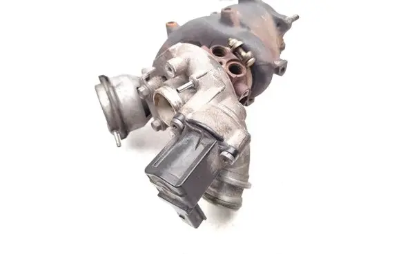 Audi A3 S3 8P Turbo 03C145702C