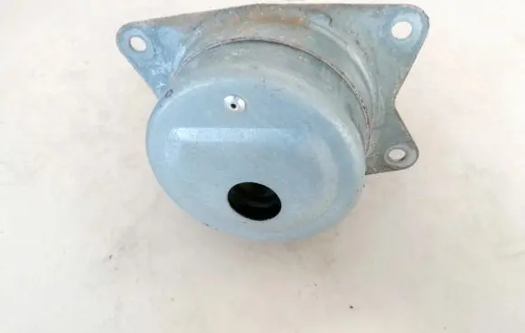 Opel Signum Engine mount bracket 210718