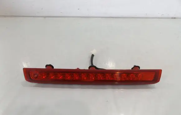 Hyundai i30 Third/center stoplight 97002R0