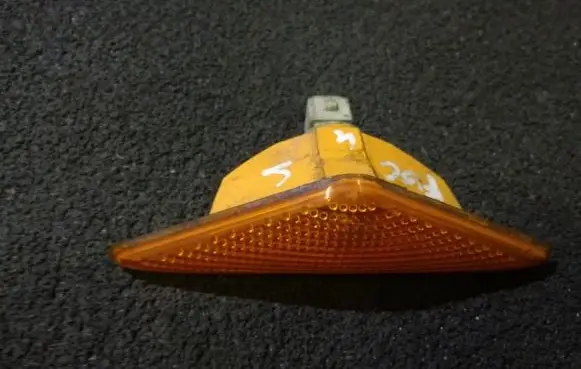 Ford Mondeo Mk III Front fender indicator light x64h3k354a