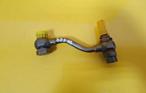 Mercedes-Benz E W124 Fuel line/pipe/hose A1244704864