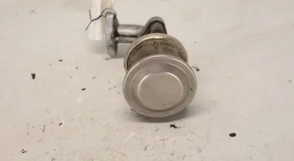 Audi A6 S6 C6 4F EGR valve 06E131101C