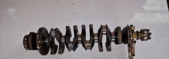 BMW 3 E90 E91 Crankshaft 7523885 754197008