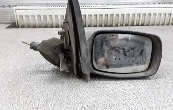 Ford Escort Manual wing mirror 07L2A