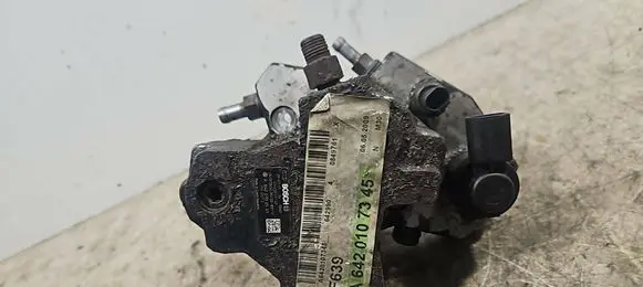 Mercedes-Benz Vito Viano W639 Fuel injection high pressure pump 0445010145 A6420700501