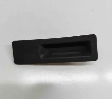 BMW X1 F48 F49 Tailgate/boot open switch button 7368752