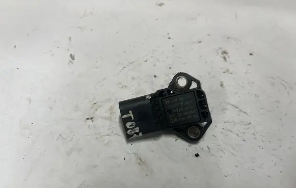 Audi A3 S3 8V Air pressure sensor 03G906051E