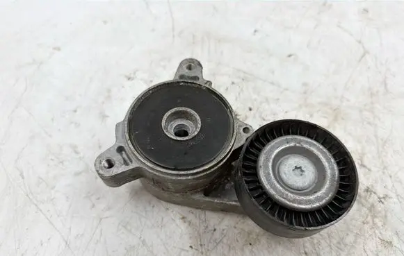 Mitsubishi Lancer X Generator/alternator belt tensioner 950390