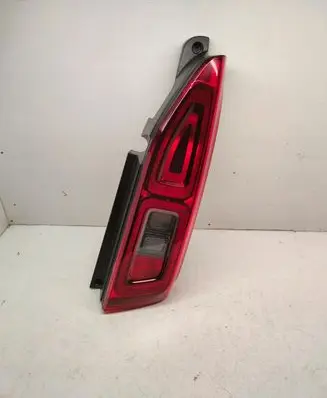 Citroen Berlingo Rear/tail lights 9820555080