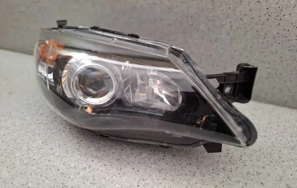 Subaru Impreza III Headlight/headlamp 256102010000