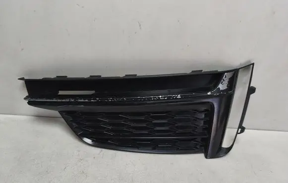 Audi A5 Front bumper lower grill 8W6807682F