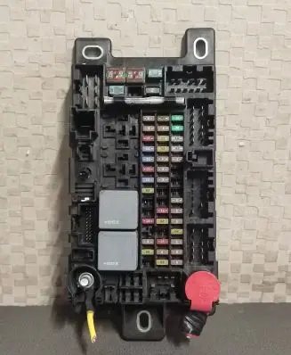 Jaguar E-Pace Fuse box set J9C3-14A073-BC
