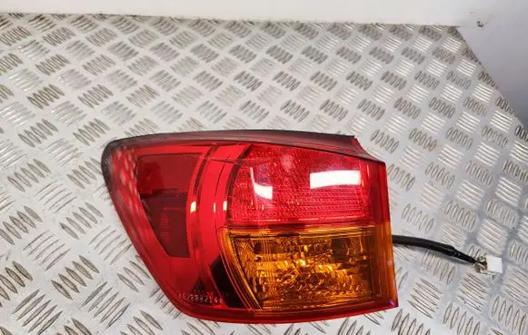 Lexus IS 220D-250-350 Rear/tail lights 5340