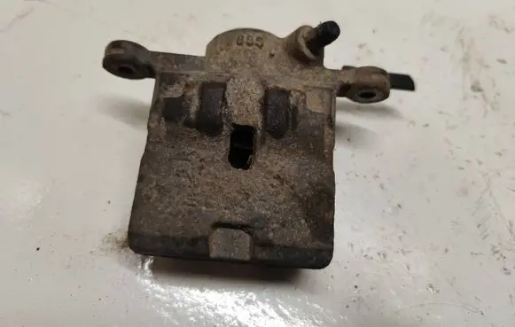 Rear brake caliper