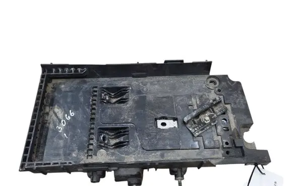 Ford Galaxy Battery tray DG9310723A