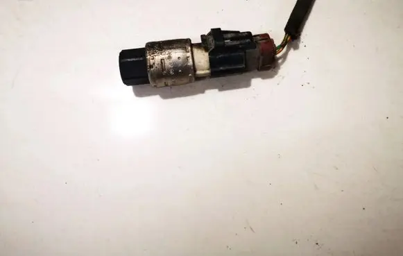 Air conditioning (A/C) pressure sensor