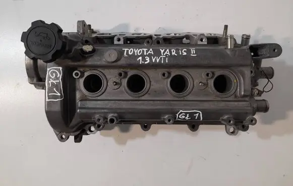 Toyota Yaris Engine head 112110J010