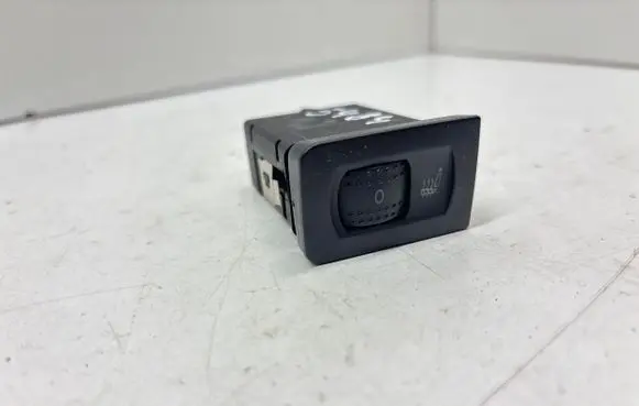 Volkswagen Golf IV Seat heating switch 1J0963563