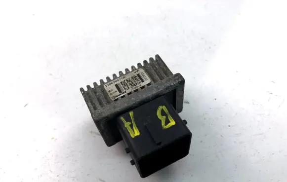 Renault Captur Other relay 110678071R