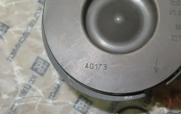 Ford Transit VII Piston 40173600