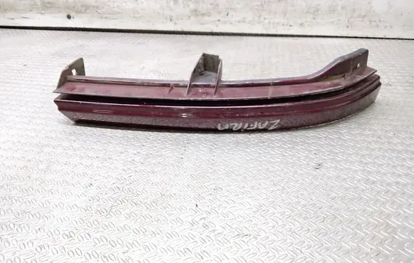 Opel Zafira A Under headlight/headlamp trim 90580652RH