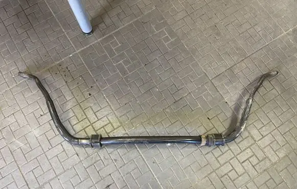 Mitsubishi Pajero Sport I Front anti-roll bar/sway bar