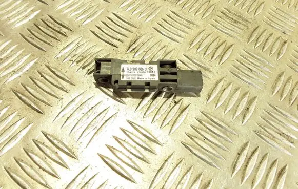Volkswagen Phaeton Airbag deployment crash/impact sensor 7L0909606D