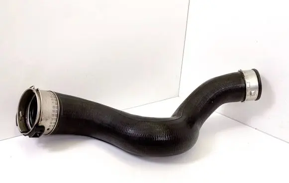 Intercooler hose/pipe