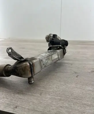 BMW 3 E46 EGR valve cooler 7794245 L7305000 149051
