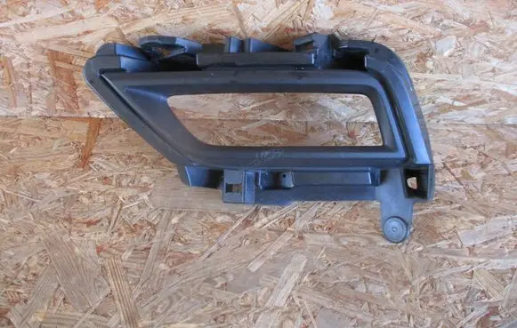 Nissan Micra K14 Front bumper lower grill 622575FAS