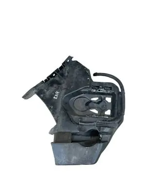 Volvo V40 Rear bumper mounting bracket 31395103