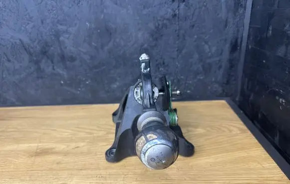 Toyota Auris 150 Gear shifter/selector 112102102