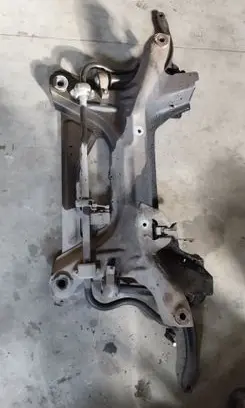 Citroen C5 Front subframe
