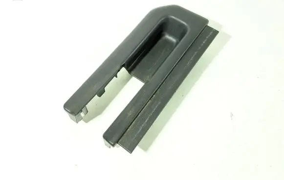 Toyota Prius+ (ZVW40) Rear seat rail trim cover 7215747070 RH3R