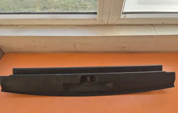Opel Astra L Trunk/boot sill cover protection 98422760ZD