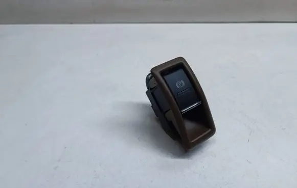 Porsche Cayenne (92A) Hand parking brake switch 7P5927225