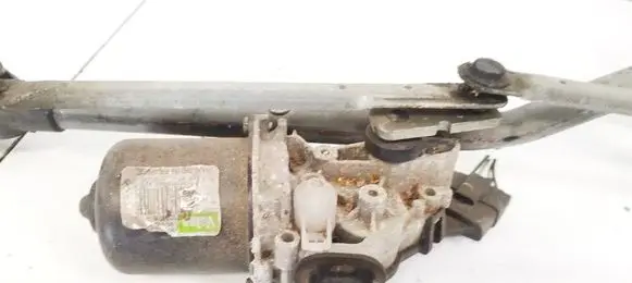 Renault Megane III Wiper motor