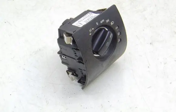 Mercedes-Benz ML W164 Light switch