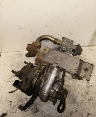 Mitsubishi Pajero Turbo 49377030