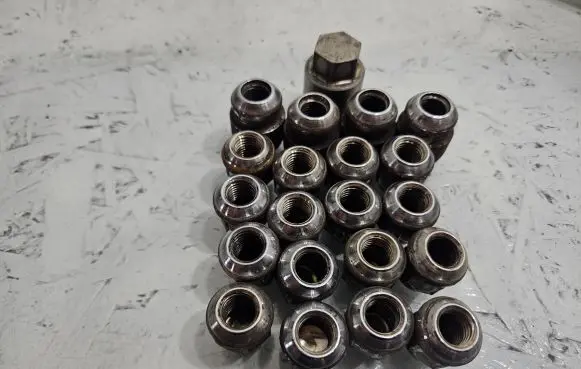 Honda CR-V Nuts/bolts 