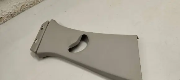 BMW 1 F40 (B) pillar trim (top) 7444552