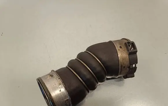 BMW X5 F15 Air intake hose/pipe 2813 522031510575437