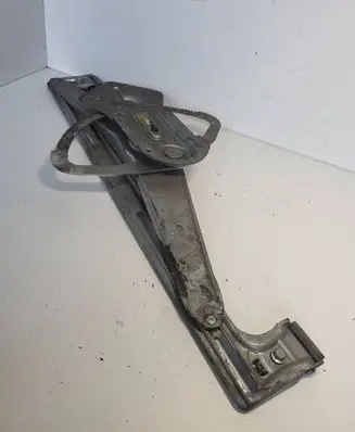 Volvo V70 Front door window regulator with motor 30784509